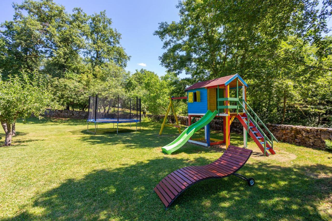 Villa Krizanci Zminj Экстерьер фото