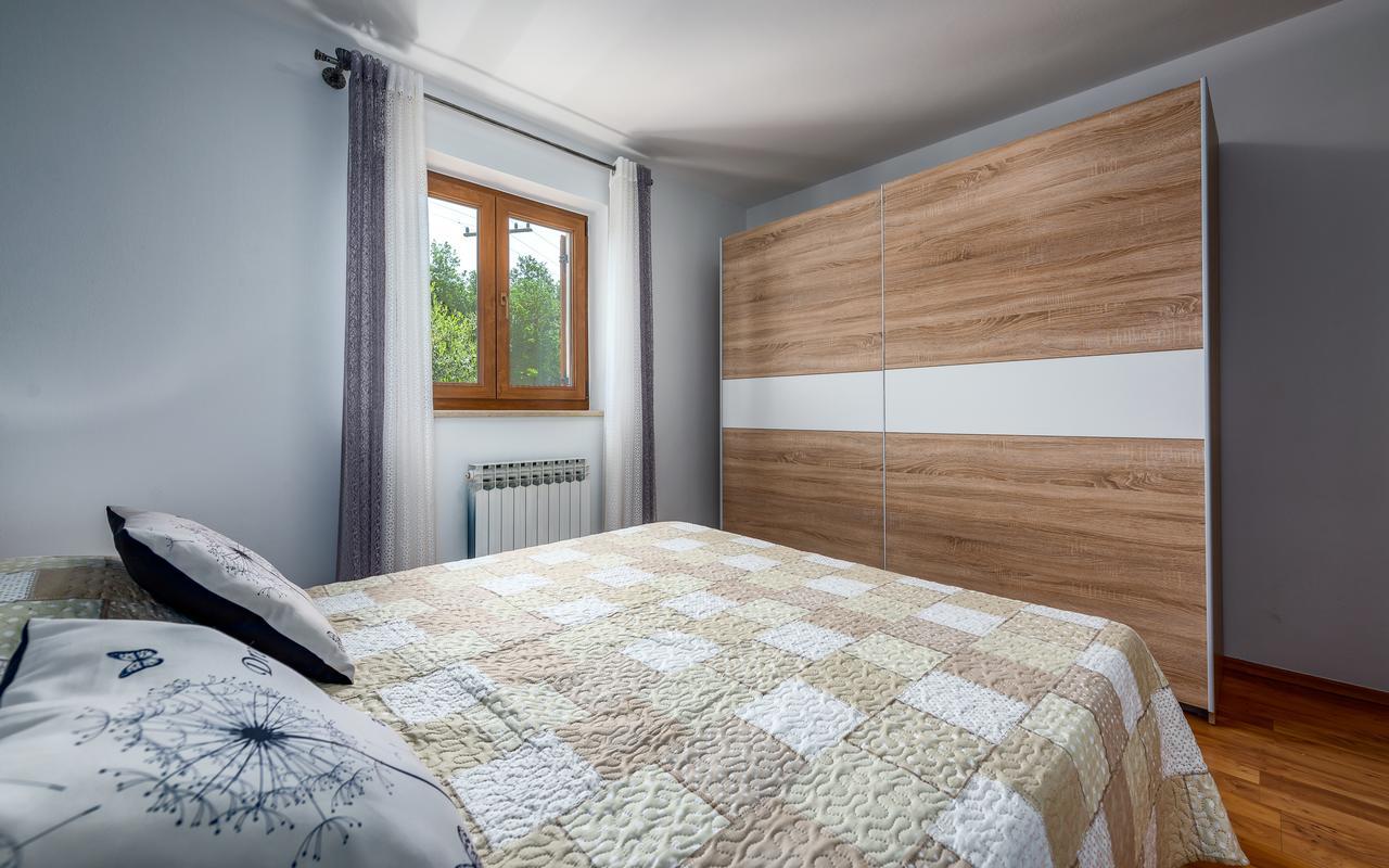 Villa Krizanci Zminj Экстерьер фото