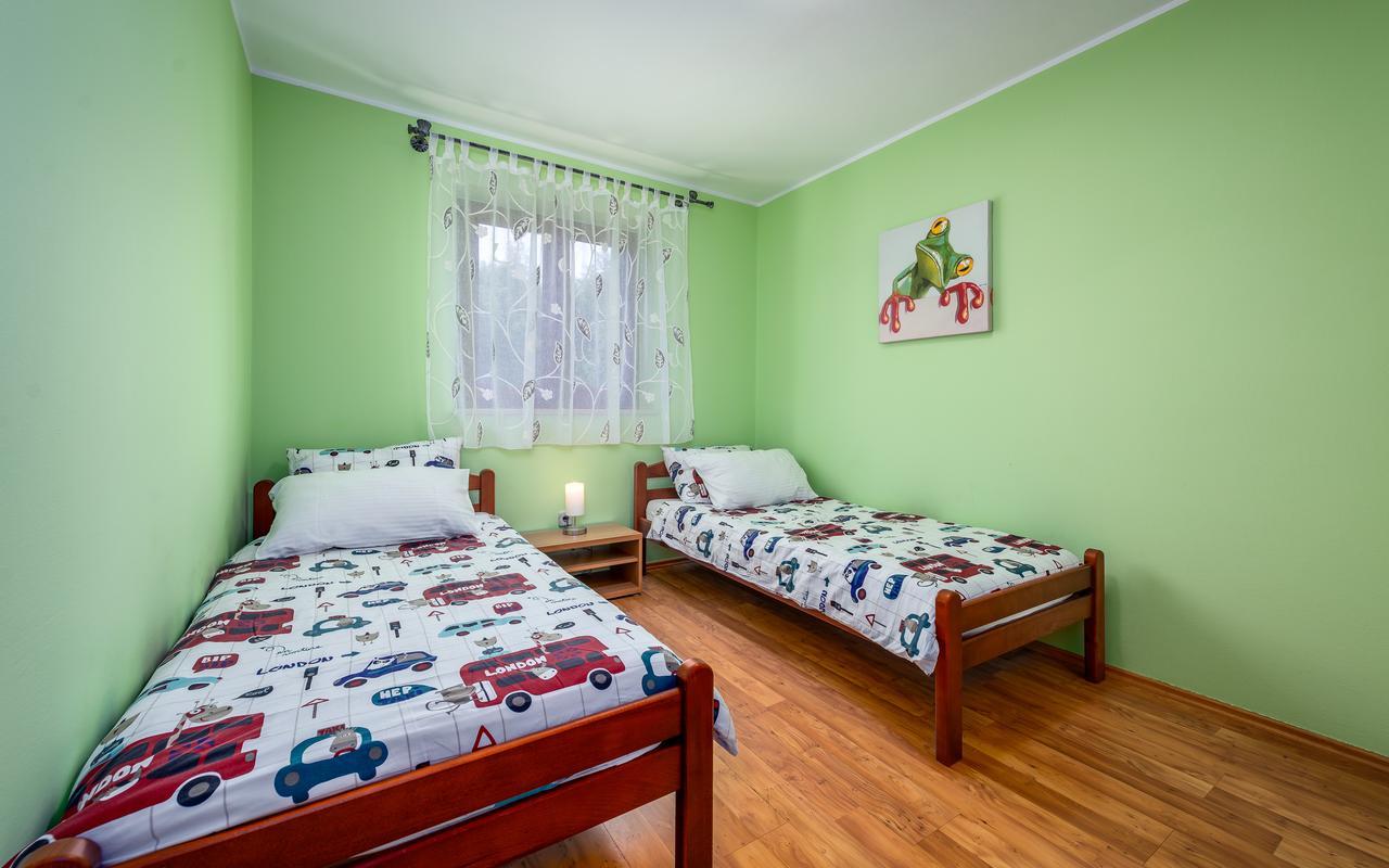 Villa Krizanci Zminj Экстерьер фото